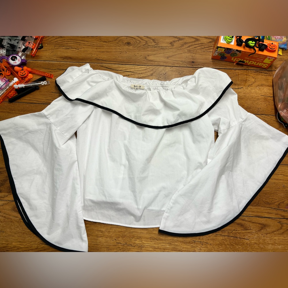 Bleuh Ciel Elegant White Blouse